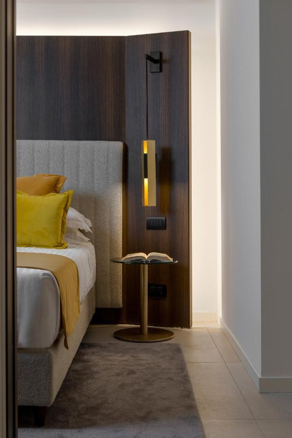 ריצ'יונה We Me Suite Hotel מראה חיצוני תמונה